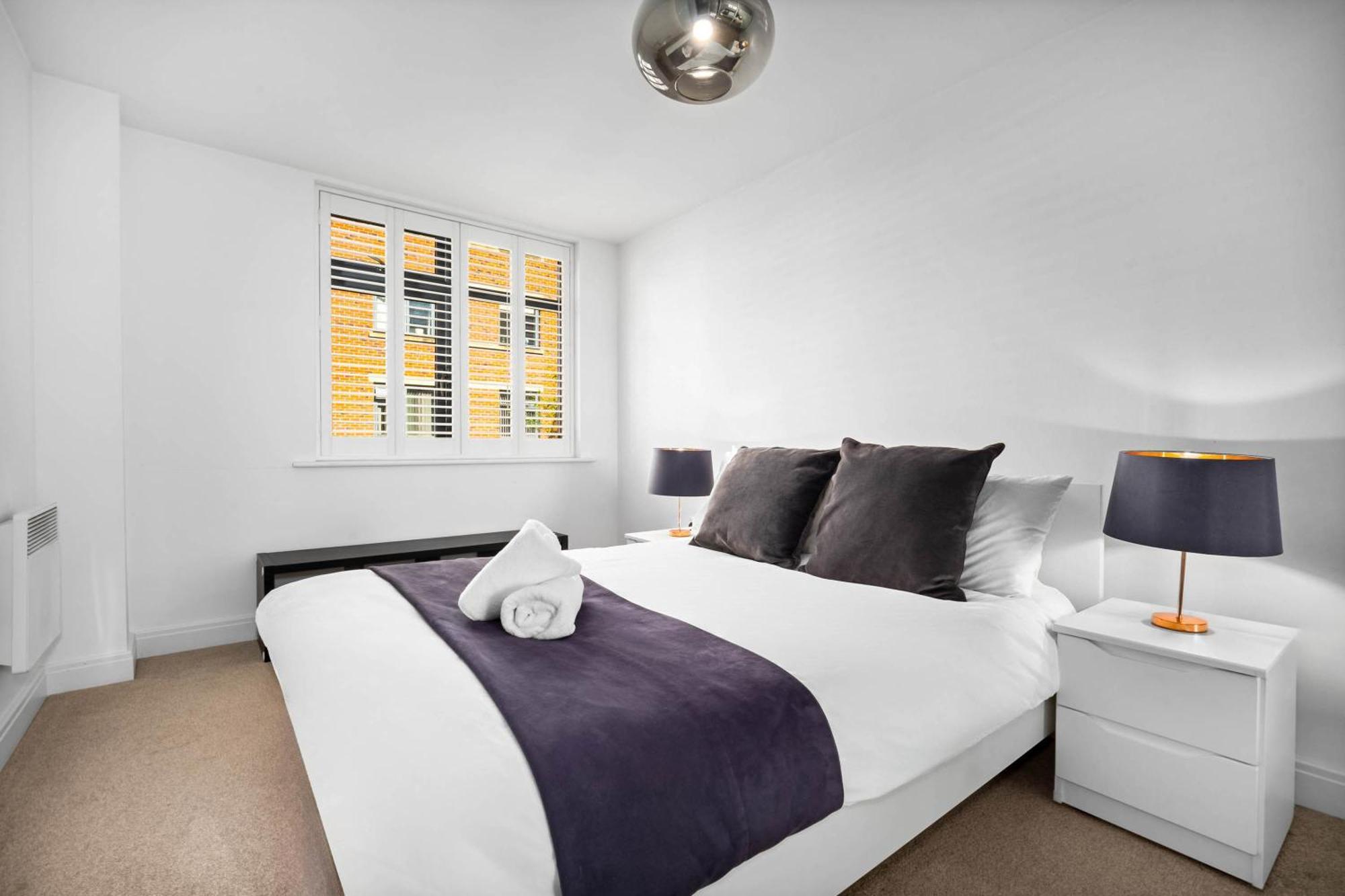 Luxury 2 Bedroom - Balcony - Parking - Netflix 97m *